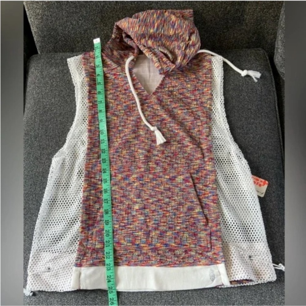NWT FREE PEOPLE Prism Activewear Hooded Tank & Shorts Set - Picture 5 of 9